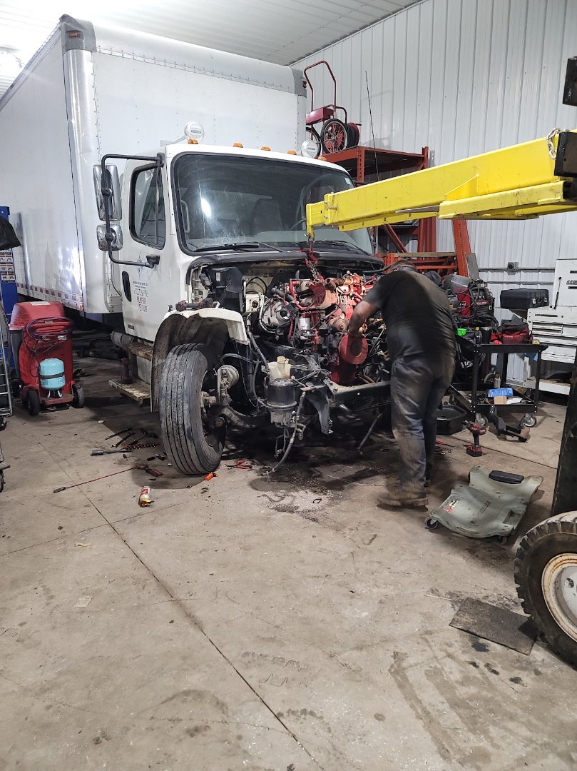 Contact BROWNS TRUCK REPAIR INC