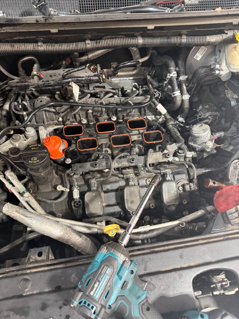 Torque & Tune  Auto - Our Shop
