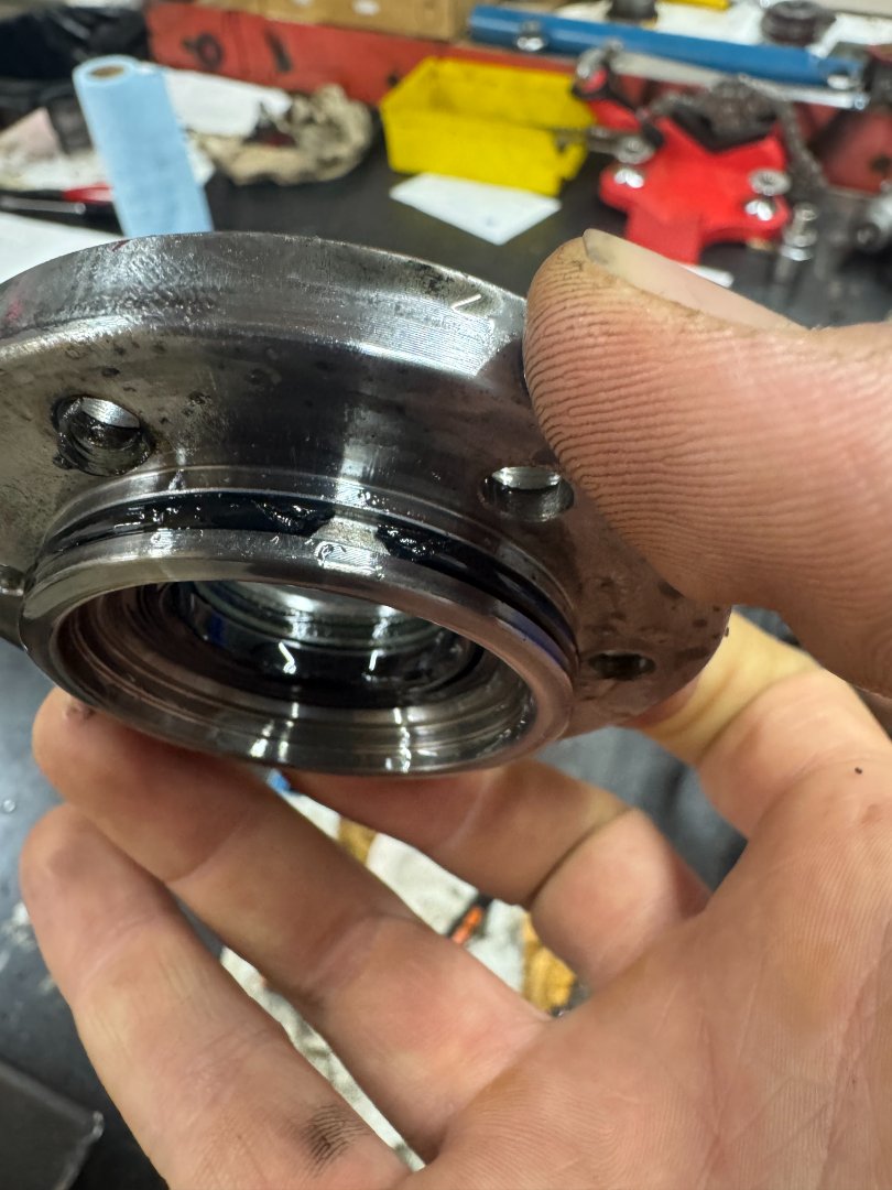 Pacific Hydraulic Repair - Our Shop
